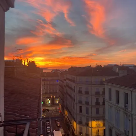 Avec Balcon Vue !