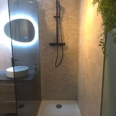 Le Letizia-wifi-netflix-balcon-friche Belle De Mai Urban Nestconciergerie Apartment *
