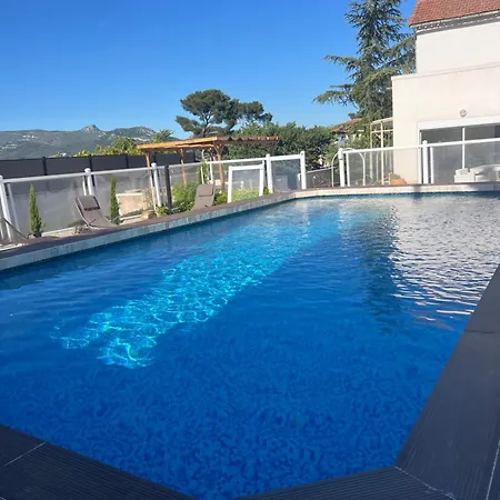 Piscine Вилла *