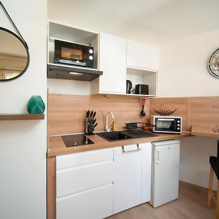 Equipe Avec Parking A 6min A Pied De La Gare St Charles * Marsella