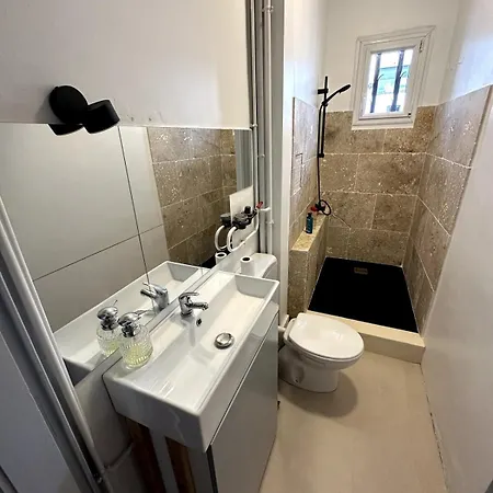 Prado Near Velodrome Appartement *