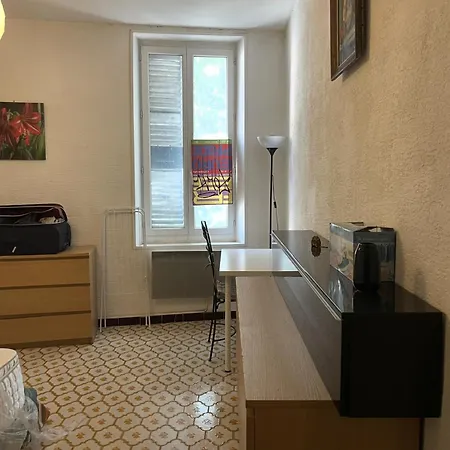 Confortable Au Centre De Marseille