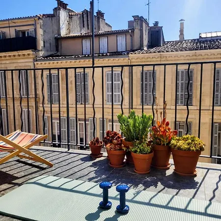 Appartement Terrasse - Hyper Centre - 2 - Parking Gratuit - Calme & Lumineux - Arrivee Autonome Marseille