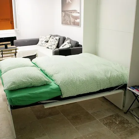 Apartment Studio Jean Roque