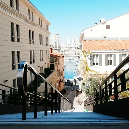 Le Massilia Vieux-port Apartment Marseille
