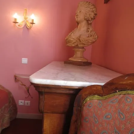 Hotel L'oustau 3*