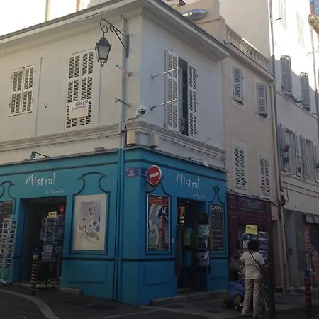Duplex Des 13 Cantons Marsilya