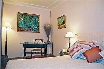 Hotel Saint Ferreol 3*