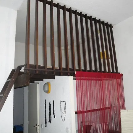 Meublee Services Apart Otel Marsilya