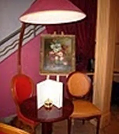 Adonis Vieux Port – Du Palais 3*