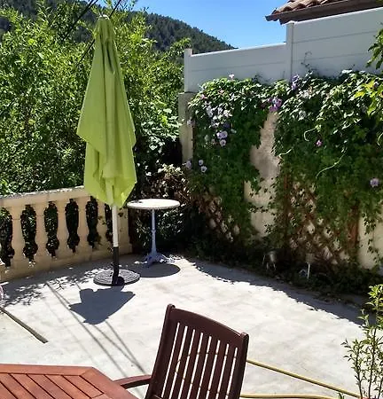Villa In Marsiglia