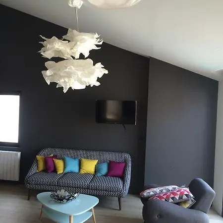 O51 Apartment *