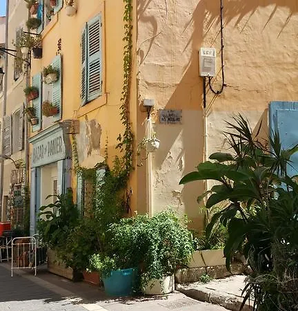 Le Panier Des Accoules Marseille