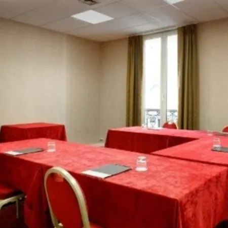 New Le Quai - Vieux Port 4* Марсель