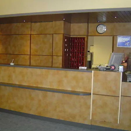 Greet Parc Chanot Velodrome Hotel Marseille