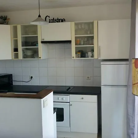 Beau T3 - Climatise - Grande Terrasse - Apartamento