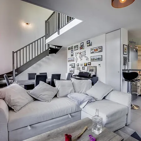 Luckey Homes - Rue De Chanterac Apartment
