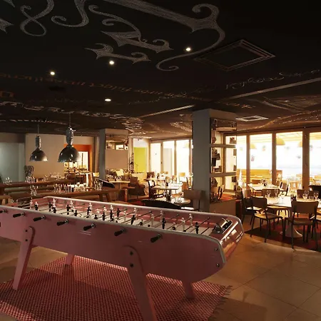 马赛玛玛屋公寓式酒店 酒店