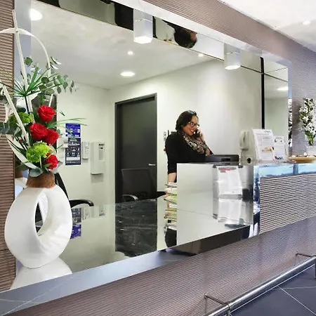 Odalys Prado Aparthotel 3*