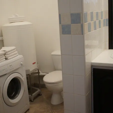 Apartment Decoh Prefecture