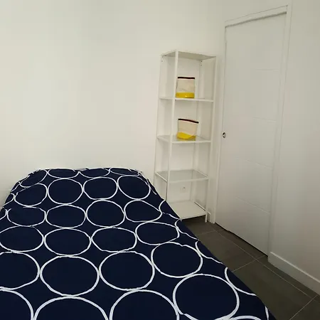Appart. Design V.p - Anvers Daire