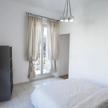 Apartment Place Au Manege