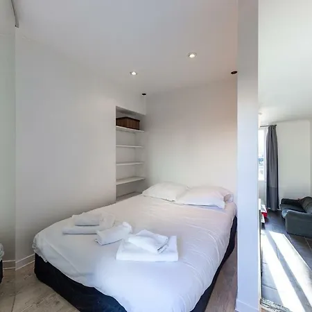 Castel Bay- Chic En Centre-ville *
