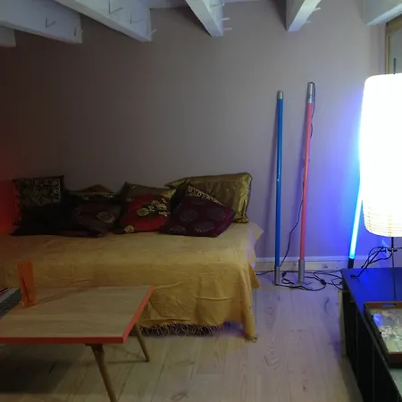 Meublee Larguez Les Ames Art Hotel