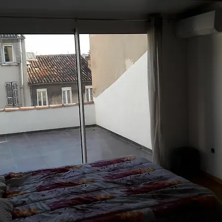 Apartment With 2 Bedrooms In Marseille, With Terrace And Wifi - 5 Km F *