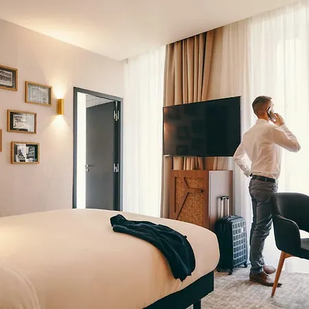 Mercure Canebiere Vieux-port Hotel