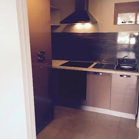 Le Petit Marseillais Apartment