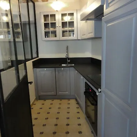 La Maison Des Augustines Apartment *
