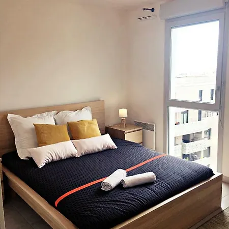 Apartment Le Village Massalia