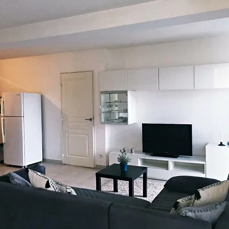 Apartment Le Village Massalia