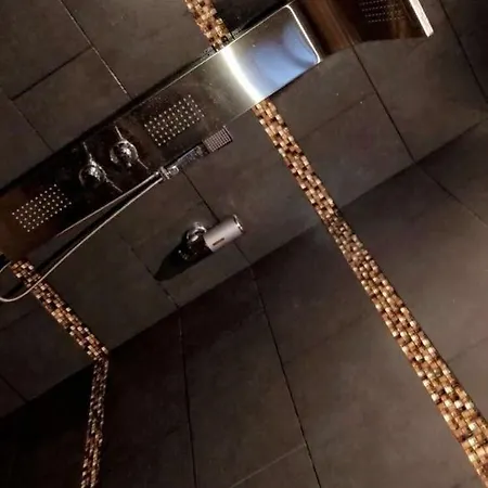 Versace Quarto em Acomodações Particulares