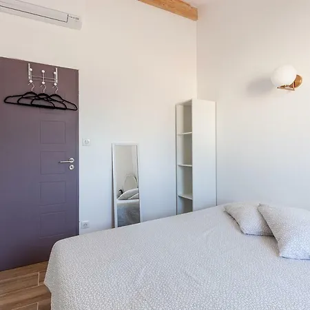 Alpinias Bed & Breakfast *