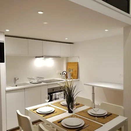 Loft Luxe Reforme Apartment *