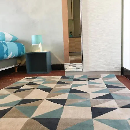 Your In Marseille*** Apartman *