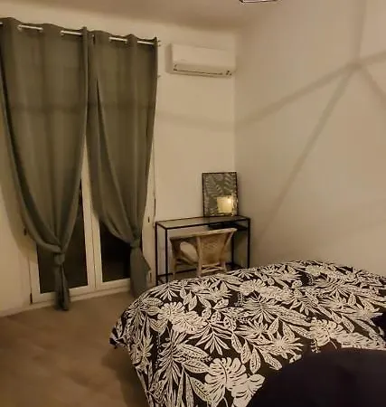 Cosy Balcon Vue Dégagée Au Cœur De - Joliette