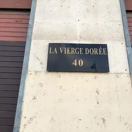 Le Voltaire Apartment