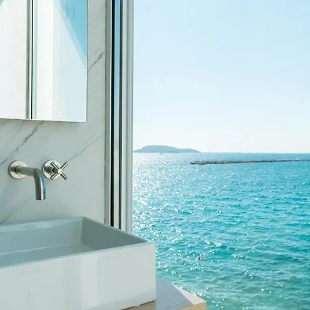 Les Bords De 4* Marseille
