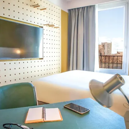 Greet Centre Saint Charles Hotel