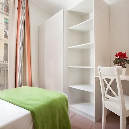 Apartment Golden Tulip Airport