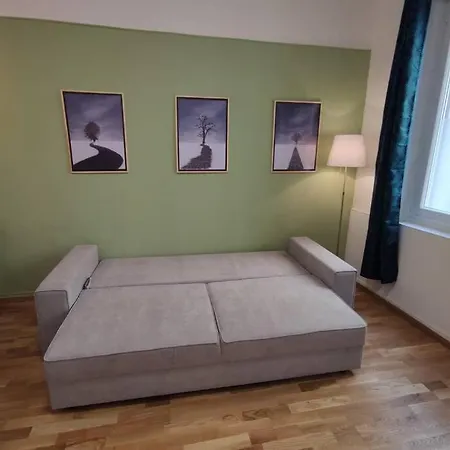 Joli T2 Proche Vieux-port, Terrasses Du Port Et Metro Joliette Apartment Marseille