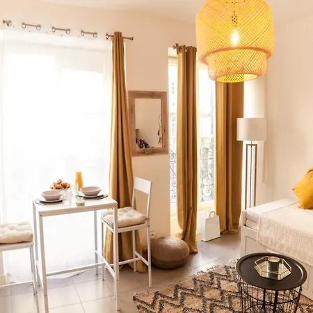 Luxe Centre Parking Appartement *