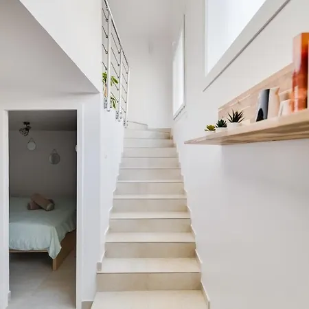 Apartment Cosy T3 Near Les Terrasses Du Port