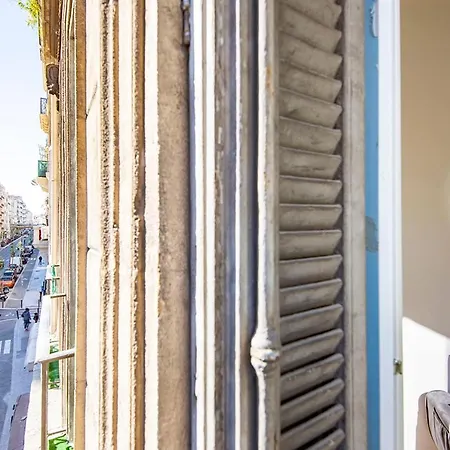 Modern Flat Near The Old Port Marsella