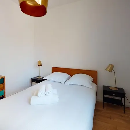 Апартаменты La Bonne Brise - Superbe Loft Avec Terrasse A 2 Minutes De La Марсель
