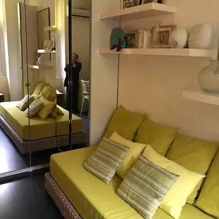 1 Personne Avec Terrasse Centre 3 Nuits Min , Femme Uniquement Marseille