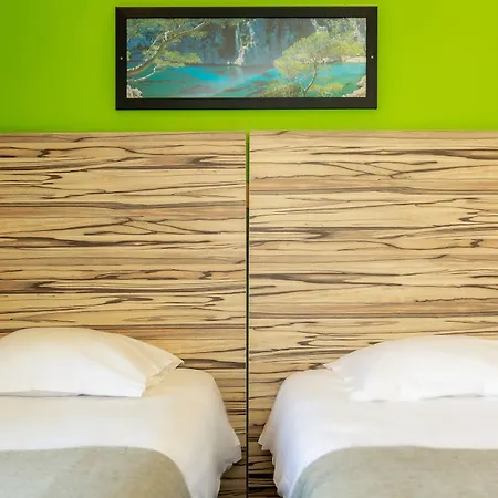 Hotel Terminus Saint-charles 3*